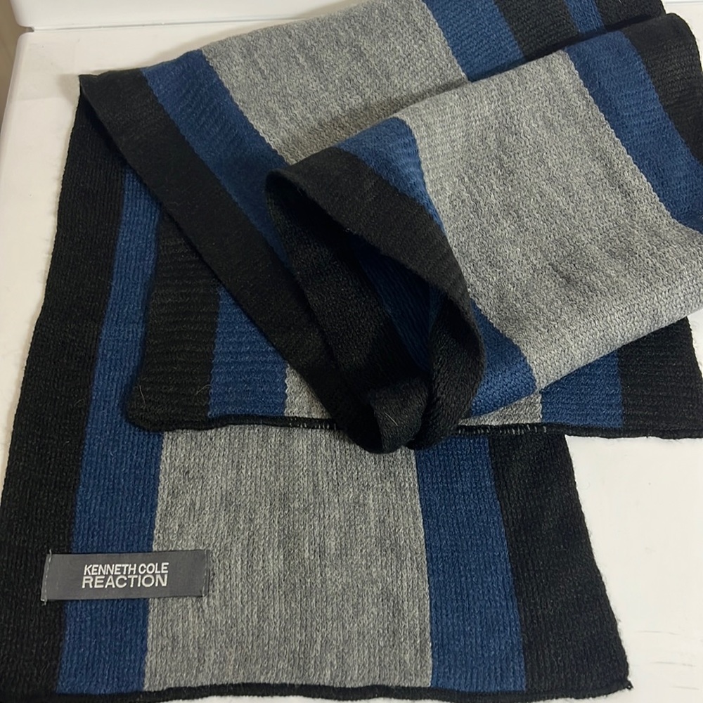 Kenneth Cole Reaction Scarf 64x11, Blue, Gray, Back Striped